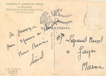 CPM Couleurs et Lumiere de France La Champagne Reims (Marne) La Place Drouel d'Erlon et la Fontine S