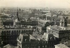 CPM Paris vue panoramique la Prefecture de police le Tribunal de Commerce le palais de Justice et le