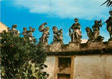 CPM Bagheria (Palermo) Villa Palagonia un groupe de moutres