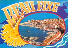 CPM Saint Tropez Var Vue panoramique aerienne du port vers l'Esterel 