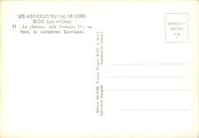 CPM Blois Loire et Cher Le Chateau Aile Francois 1er au fond la cathedrale Saint Louis