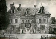 CPM Tanlay Yonne Le Chateau Le Petit Chateau 