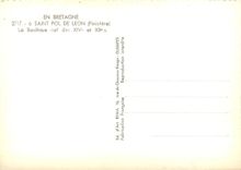 CPA Saint Pol de Leon Finistere La Basilique nef des XIV et XII