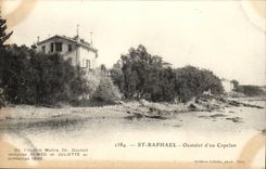 St Raphael - Oustalet of or Capelan-CPA