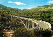 CPM Les Gorges Pittoresques du Verdon La Route Varoise et le Pont sur l'Artuby 