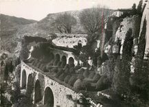 CPM Gourdon Les jardins du Chateau 