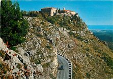 CPM Gourdon Cote d'Azur French Riviera L'arriere pays pittoresque 