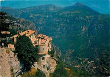 CPM Gourdon Alpes Maritimes L'arriere pays pittoresque 