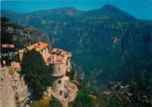 CPM Gourdon Alpes Maritimes L'arriere pays pittoresque 