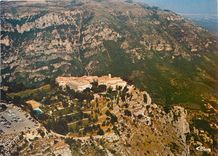 CPM Gourdon Alpes Mar Vue generale aerienne 