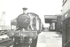 CPM Engins no 4552 with a train from Gwinear Road at Helston 