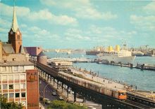 CPM Hamburg Allemagne Blick auf die Uberseebrucke