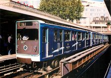 CPM Paris Reseau RATP Ligne 1 La Defense Château de Vincennes Station Bastille Materiel MP 59 en liv