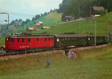 CPM CP 126- Ligne du Brunig des CFF: Un Deh 4/6 repeint aux nouvelles couleurs tracte un train pour 