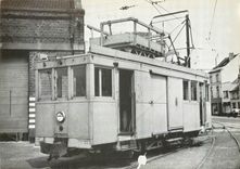 CPM L.W.3. (Entretien de la ligne aerienne) au depot d'Ostende  le 6 juillet 1958.