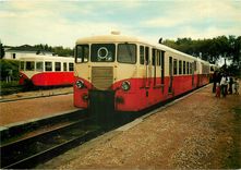 CPM Autorail Verney X211 et sa remorque en Gare de Valencay. Le 22 septembre 1980