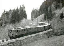 CPM Train special avec Ge 4/6 No.354 et 355 entre Saas im Praettigau et Sarneus 6.4.1974