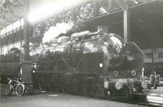 CPM St Lazare 1962. Locomotive Pacific 231 D 573 arrivant de Rouen
