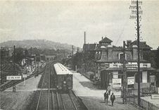 CPM Rame standard arrivant en gare du Val d'Or