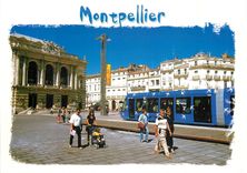 CPM Le théâtre le tramways sur la place de la Comédie Montpellier