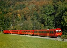 CPM Pondelzug der SZU mit Umrichterlokomotive Re