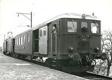 CPM Train navette automotrice Be avec voiture de commande BD