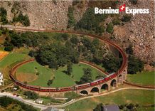 CPM Der Bernina Express der Rhatischen Bahn auf dem Kehrviadukt bei Brusio 