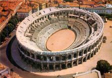 CPM Nimes Gard Les arenes debut du 1st siecle de notre ere presentet la forme d'une ellipse 