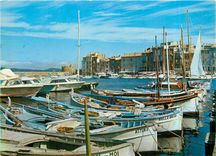CPM Saint Tropez Un coin pitoresque du port 