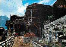 CPM Dorfbrunnen in Albinen Wallis alte Stadel und Spycher 