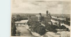 CPM Munchen Blick auf Deutsch 