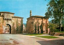 CPM Real Monasterio de Poblet Porte doree et Chapelle St Georges 