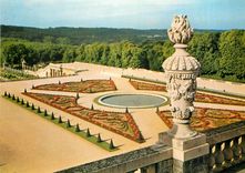 CPM Versailles Le Parc Les Parterres du Midi
