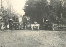 CPM Ce 2/2 1 a la halte du Pont-Neuf a Bex. Vers 1913
