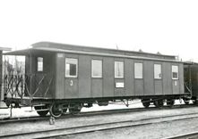 CPM Voiture C4 580 en gare de Hoya 5.1956