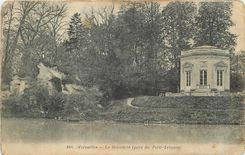 CPA Versailles Le Belvedere parc du Petit Trianon 