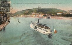 CPA Vienne Quartier Saint Andre le Pas le Quai et les Ruines de la Baite Bateau