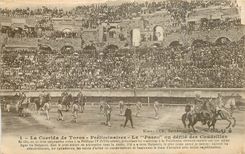 CPA La Corrida de Toros Preliminaires Le Paseo ou defile des Cuadrillas 