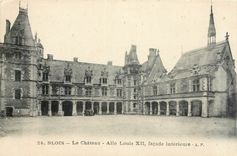 CPA Blois Le Chateau Aile Louis XII facade interieure 