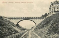 CPA Hendaye L'Arrivee a la frontiere Le dernier pont francais 