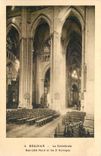 CPA Beauvais La Cathedrale Bas cote Nord et les 2 Horloges 