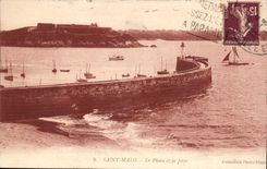 Saint Malo CPA the headlight and the pier (lighthouse)