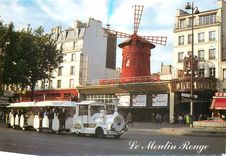 CPM Paris Le Moulin rouge et le petit train de Montmartre 