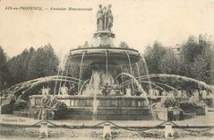 CPA Aix en Provence Fontaine Monumentale 