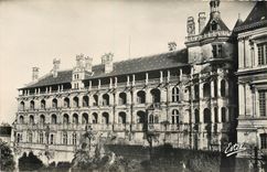 CPA Le Chateau de Blois Francois 1er La Facade des Loges 