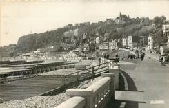 CPM Le Havre Promenade de la plage et montee a Saint-Adresse