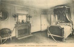 CPA Versailles Petit Trianon Chambre a coucher de Marie Antoinette 