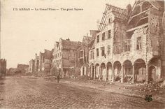 CPA Arras La Grand Place 