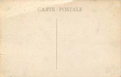 CPA Marseille Un coin du vieux port et ND de la Garde Bateaux