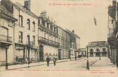 CPA La Guerre de 1914 dans les Vosges Saint Die Vosges Rue Gambetta 